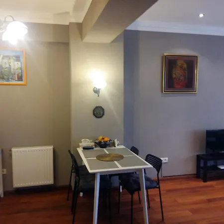 Apartment Lake Boutique Mamaia